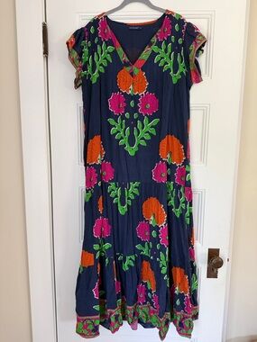 La Plage Navy Floral V-Neck Maxi Dress in Pink & Orange size M